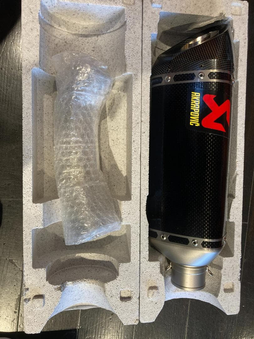 【新品未使用】アクラポビッチ KTM 125～390DUKE