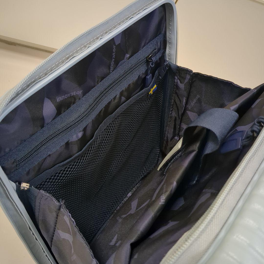 【美品】イノベーター　キャリーケース21L　機内OK　軽量　静音　TASロック