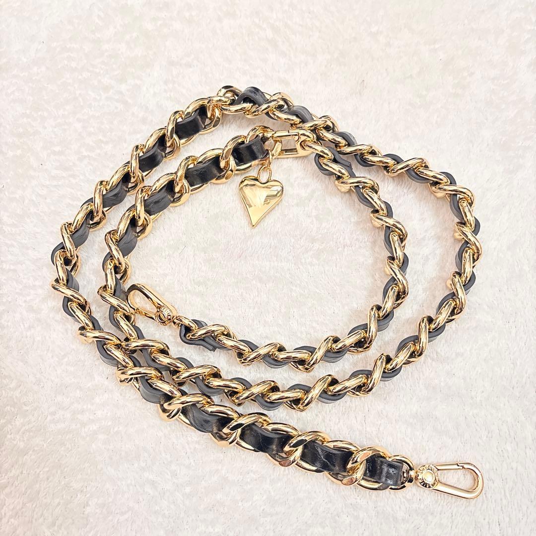 チャールズアンドキース ドゥオ ブレードチェーン ハンドル ホーボーバッグ 黒