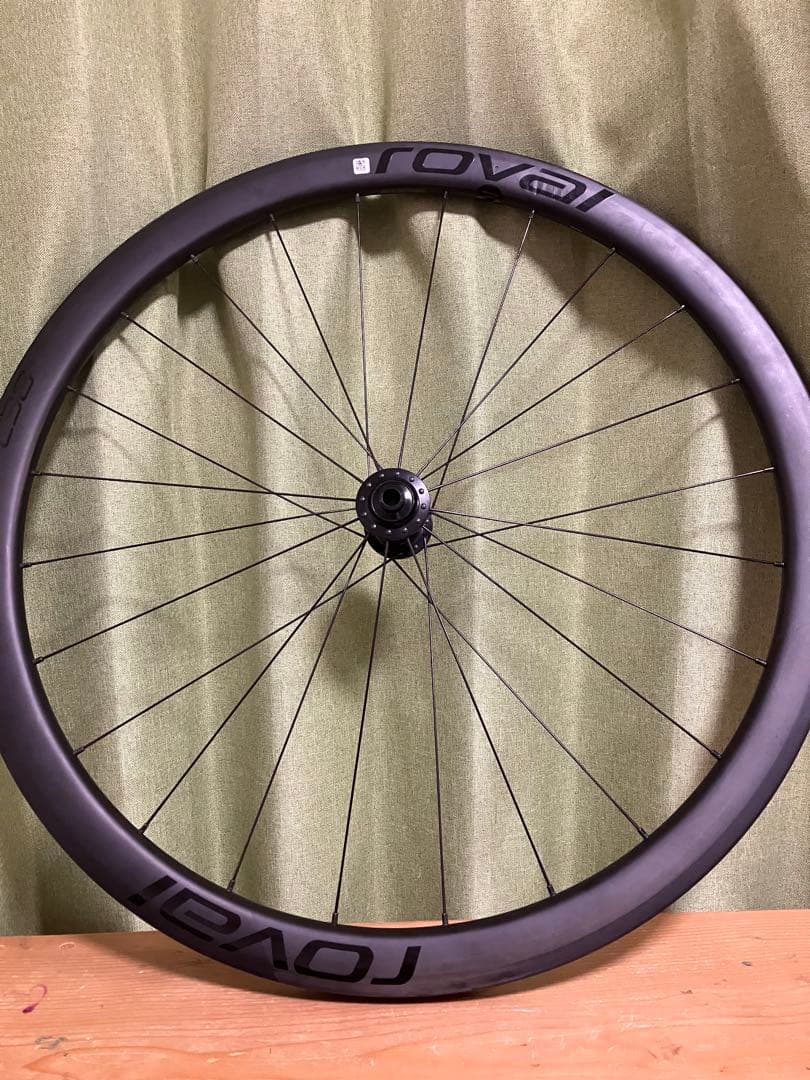 roval c38前輪のみTNIのセラミックベアリング搭載