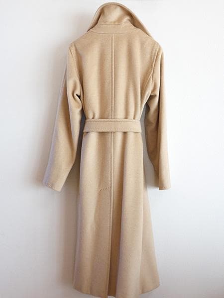 ハ*コ様 マックスマーラマニュエラアイコンコート白タグ38マヌエラキャメル100