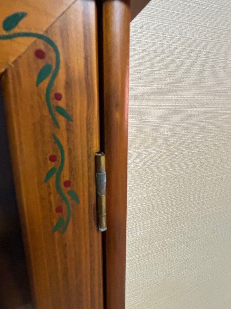 ルーシーズバスケット　CDキャビネット