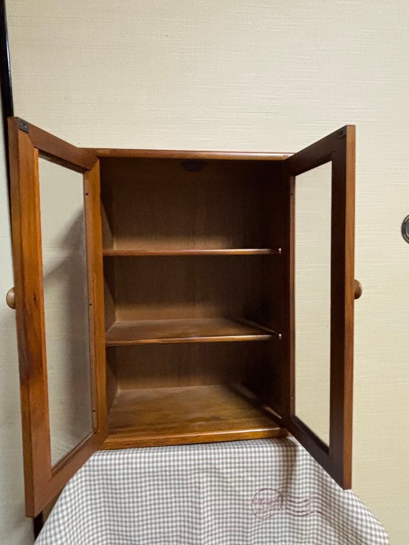 ルーシーズバスケット　CDキャビネット