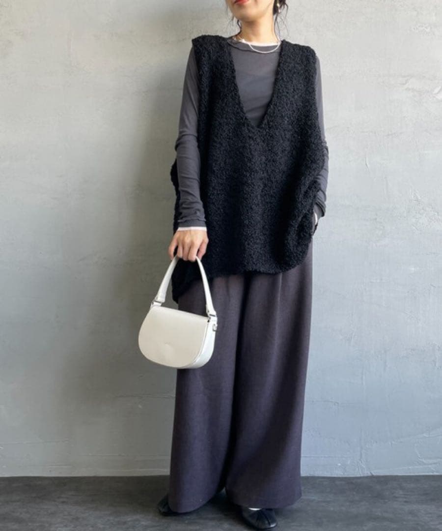 美品✨mizuiroindミズイロインド ヘアリーヤーンワイド Vネックベスト