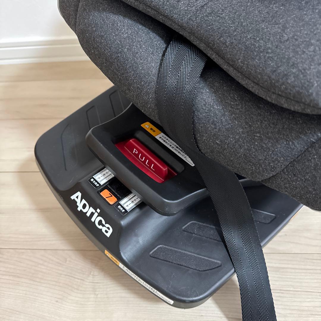 Apica アップリカ クルリラライト チャイルドシート ISOFIX