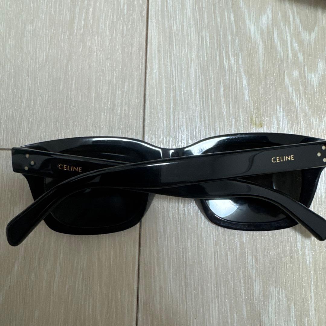 【JJJSSSFFF】正規品　CELINE ブラックサングラス