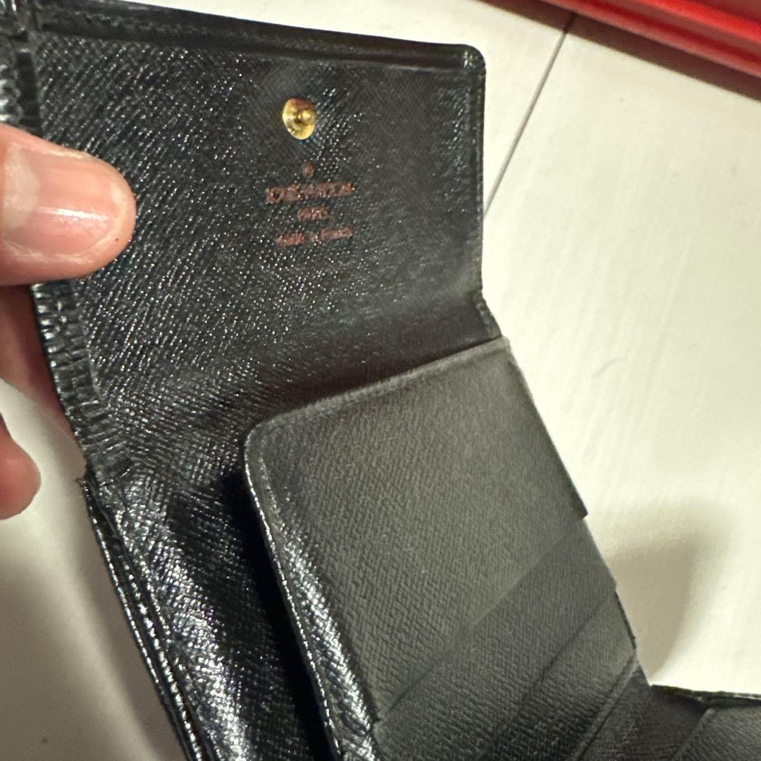 正規品　Louis Vuitton エピレザー 三つ折り財布 ブラック