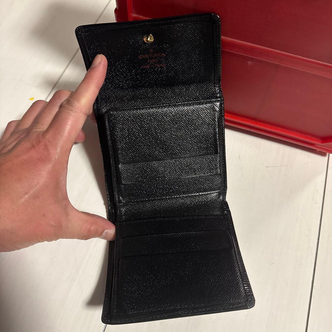 正規品　Louis Vuitton エピレザー 三つ折り財布 ブラック