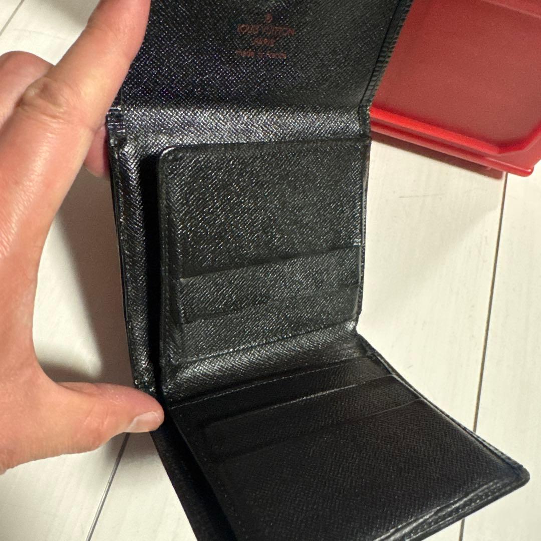 正規品　Louis Vuitton エピレザー 三つ折り財布 ブラック