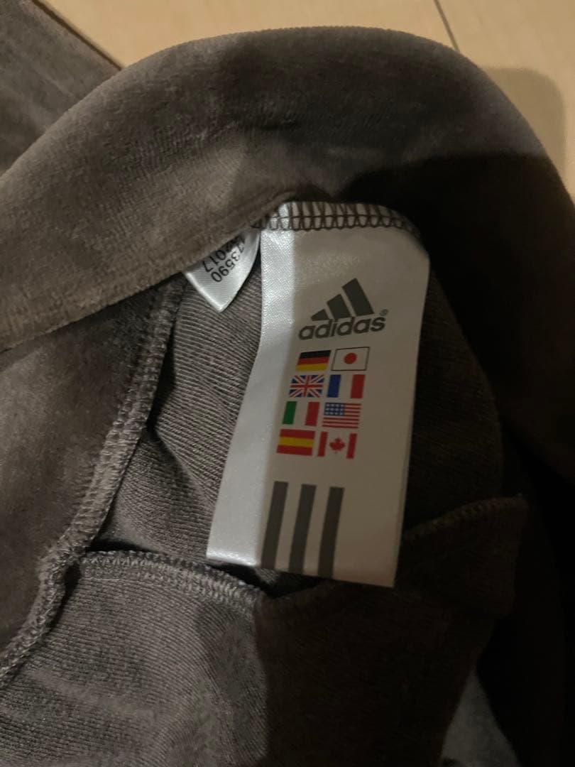 カ*ん様 在原みゆ紀　トラックジャケット　ベロア　ベルベット　adidasジャー