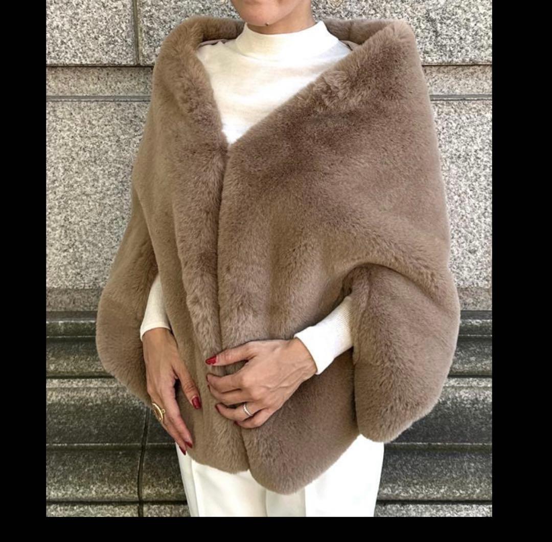 JENNEリッチボリュームファーケープ