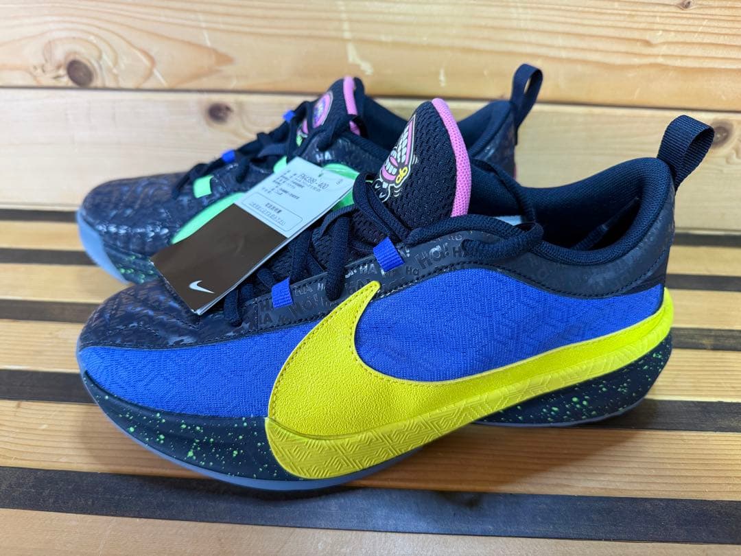 超レア新品未使用タグ付‼️NIKE FREAK 5 SE (GS)
