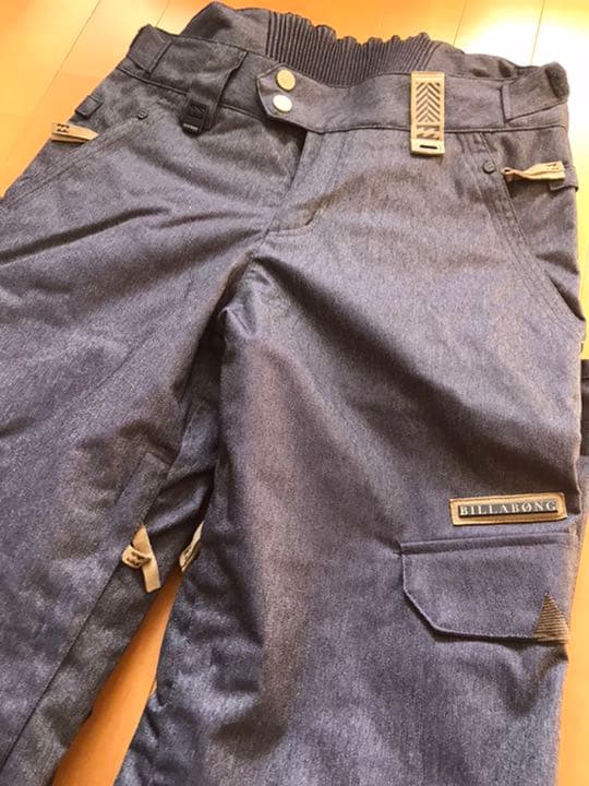 【美品】billabong 花柄スノーウエア
