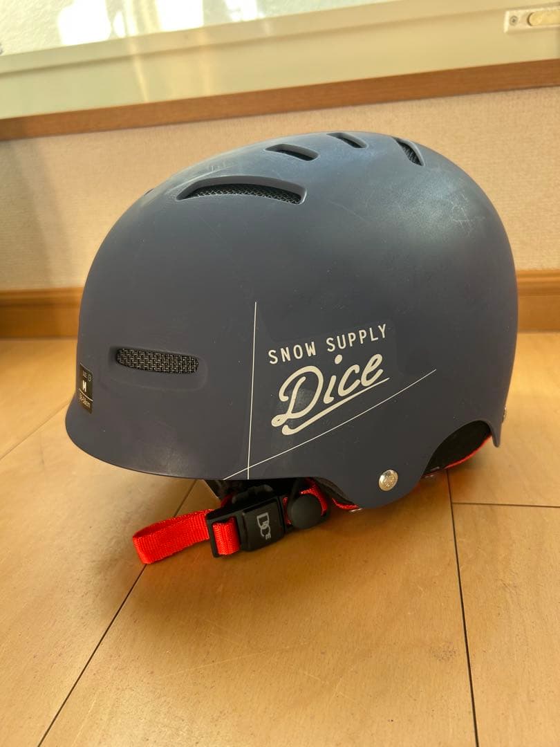 【新品未使用】DICE D5ヘルメット サイズM（56-58cm）