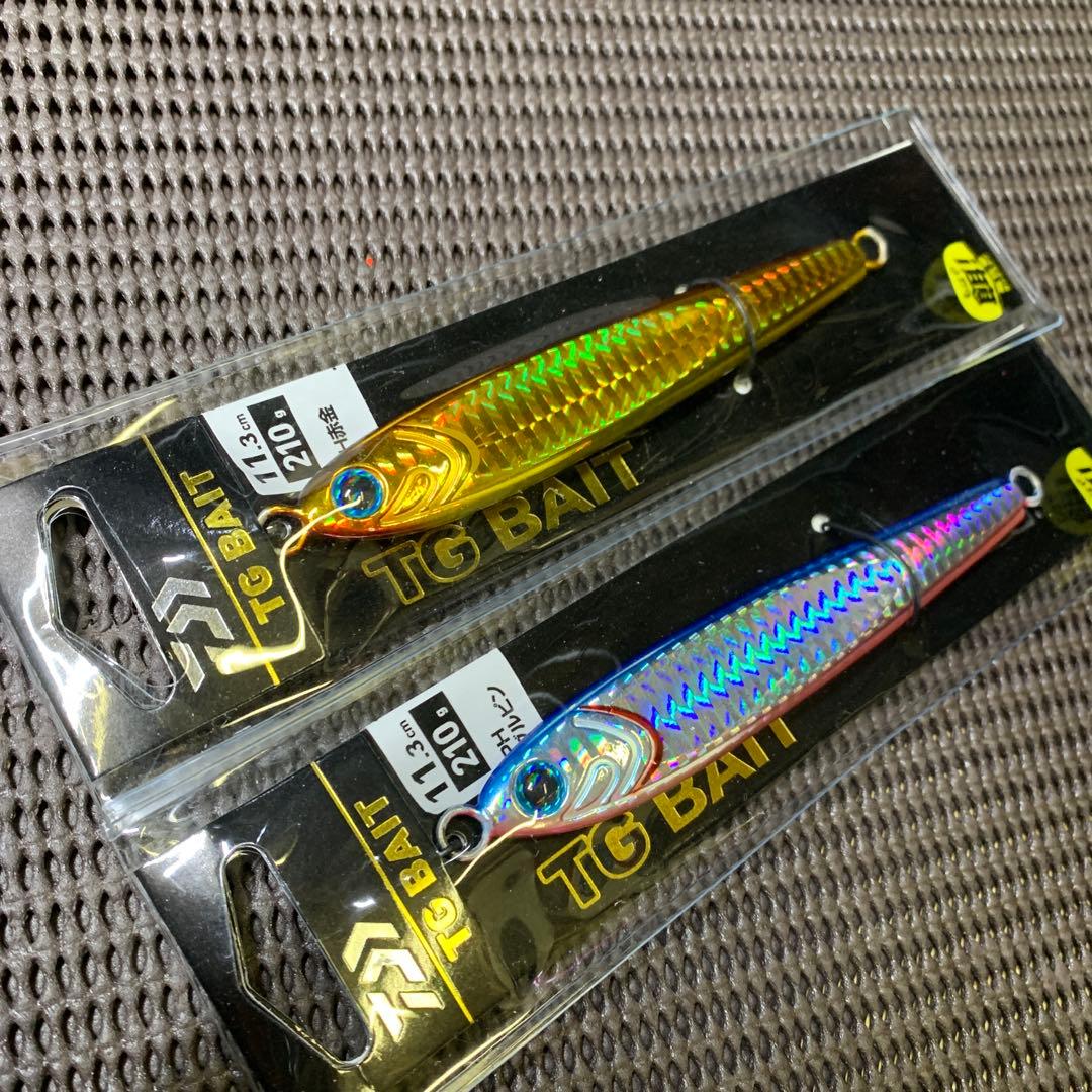 定番カラー値上がり間近！ダイワTGベイト210g2本　赤金ブルピン　タングステン