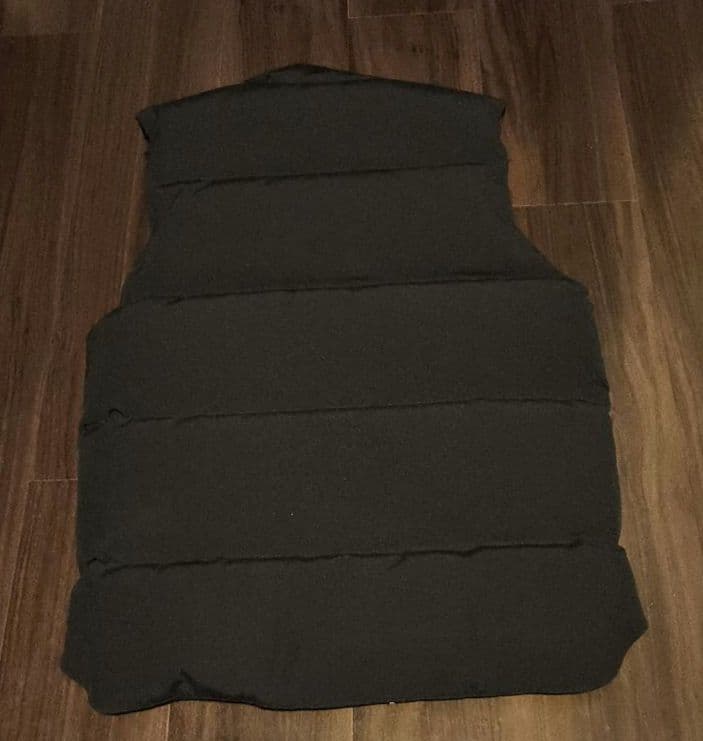  　カナダグース　ダウンベスト　ブラック