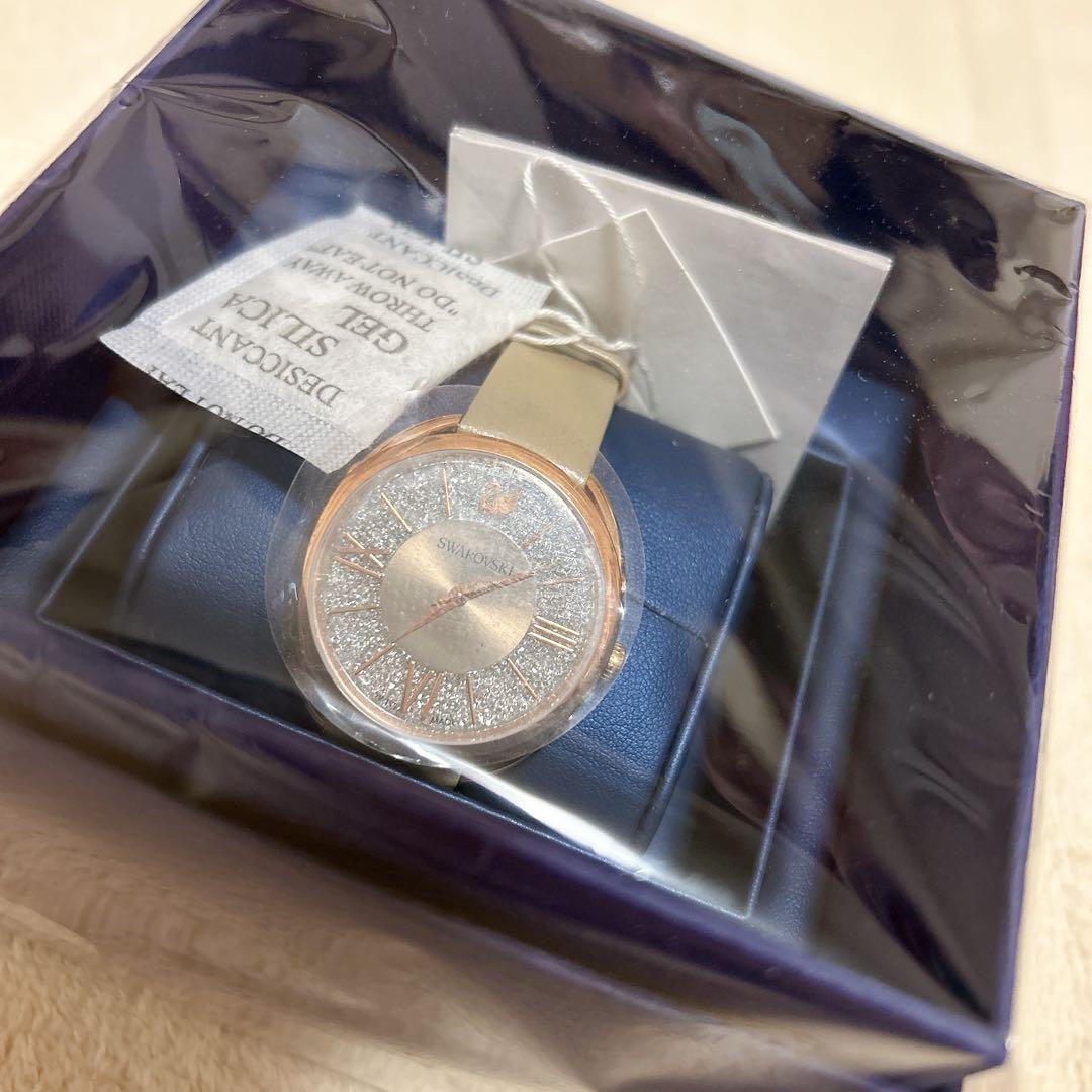 スワロフスキー　時計