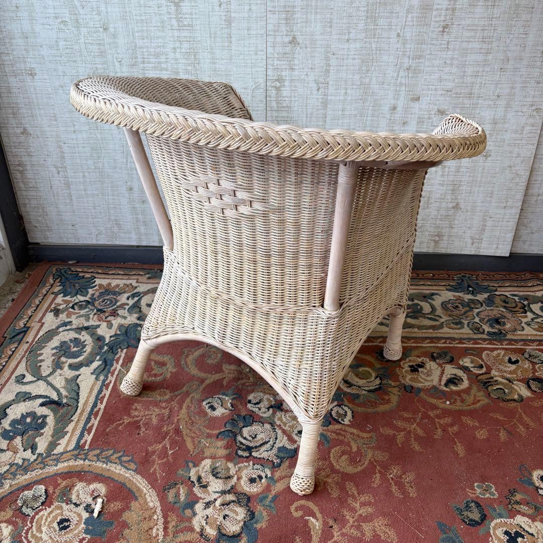 ①昭和レトロ ヴィンテージ ラタンダイニングチェア 花柄クッション アームチェア