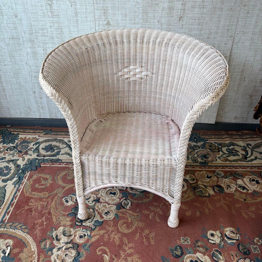 ①昭和レトロ ヴィンテージ ラタンダイニングチェア 花柄クッション アームチェア