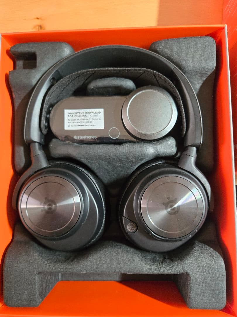 SteelSeries Arctis Nova Pro ゲーミングヘッドセット