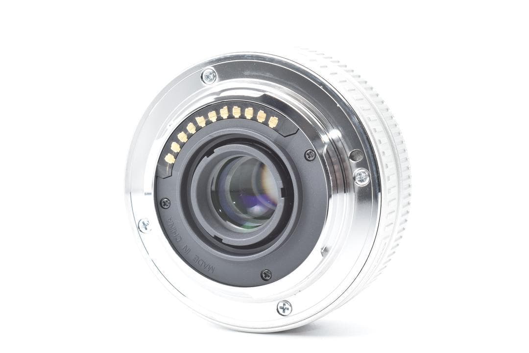 OLYMPUS M.ZUIKO DIGITAL 17mm F2.8 シルバー