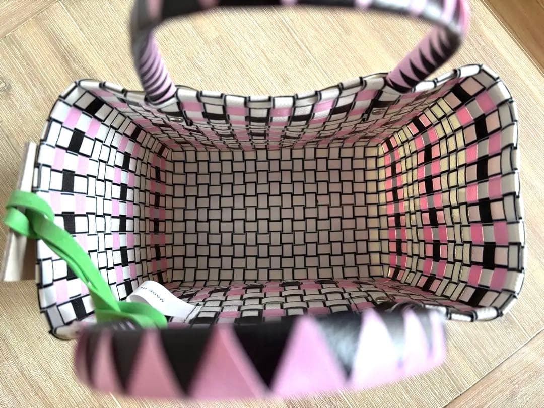 新品未使用★ マルニマーケット★バスケット・リリーホワイト