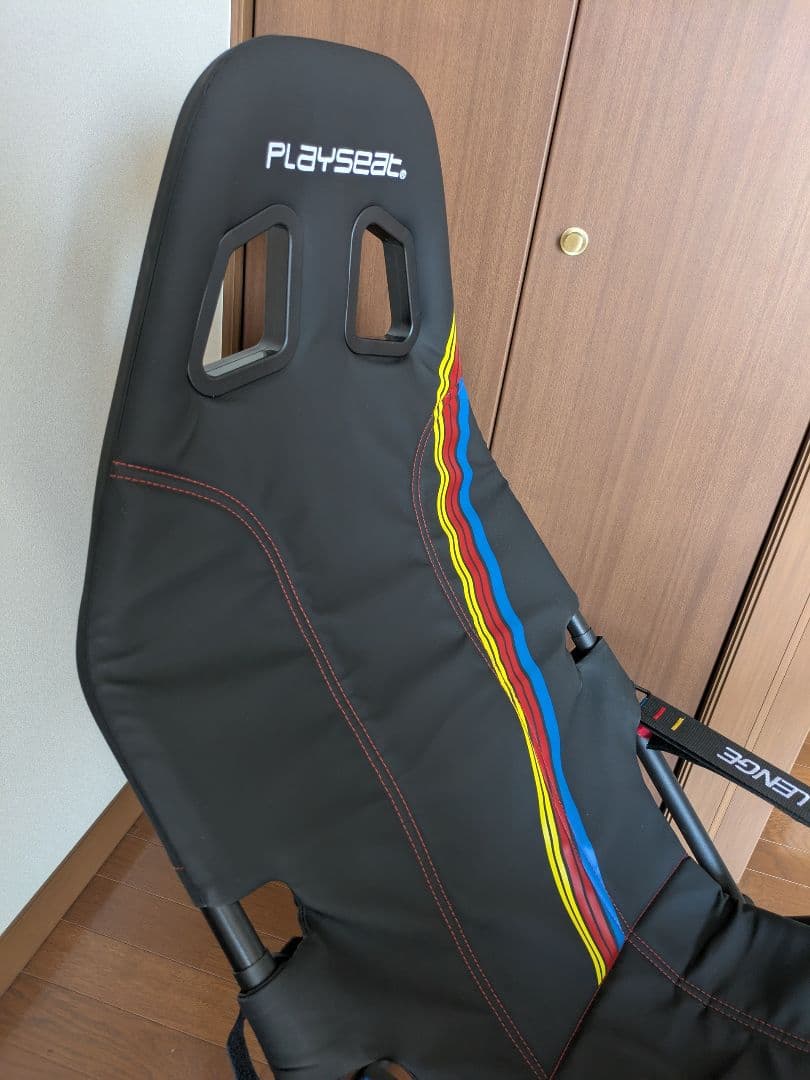 ほぼ新品 Playseat Challenge レーシングシート