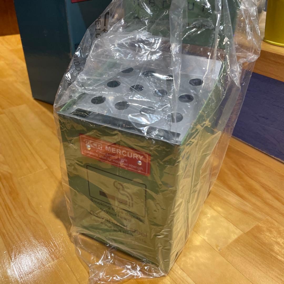 倉庫発掘　廃盤　MERCURY ブリキ灰皿　アメリカ雑貨　インテリア