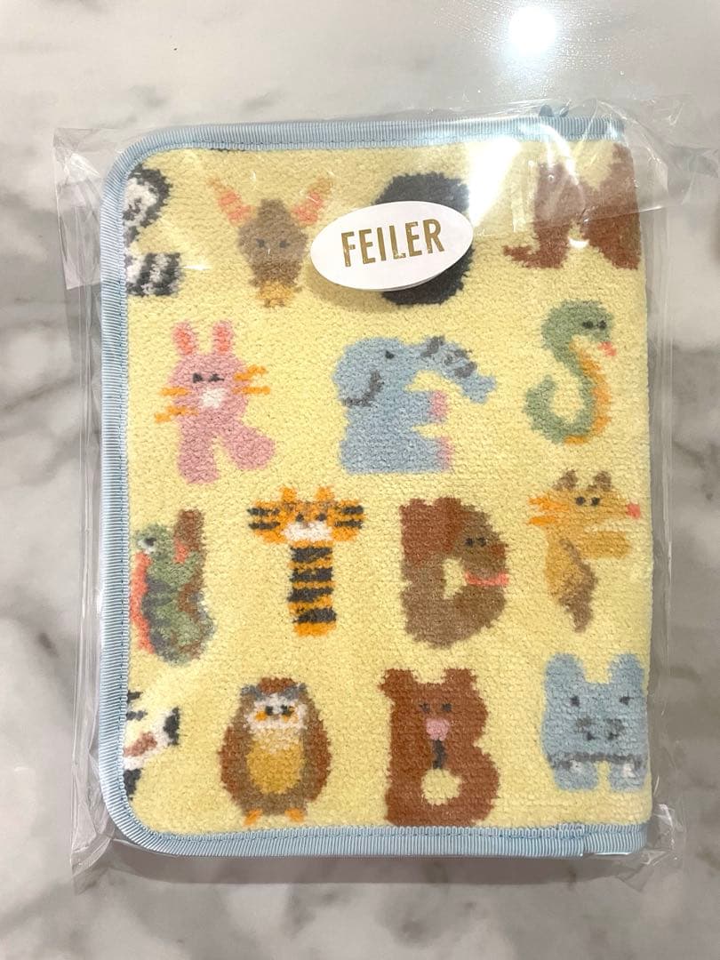 【新品未使用】フェイラー　母子手帳ケース