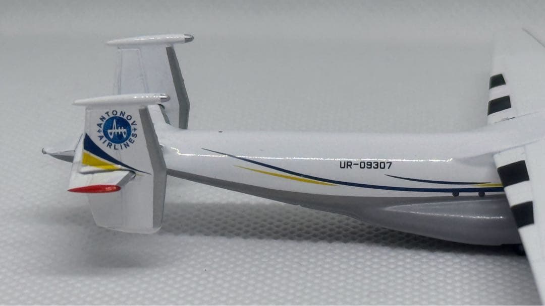 【訳アリ】Herpa アントノフ An-22A UR-09307 1/500