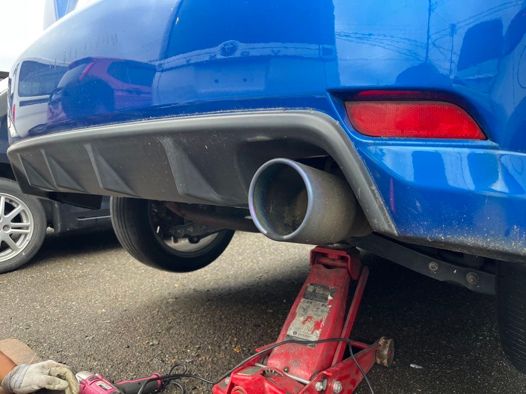 インプレッサ　チタン　マフラー　フジツボ　藤壺　社外マフラー　車検対応