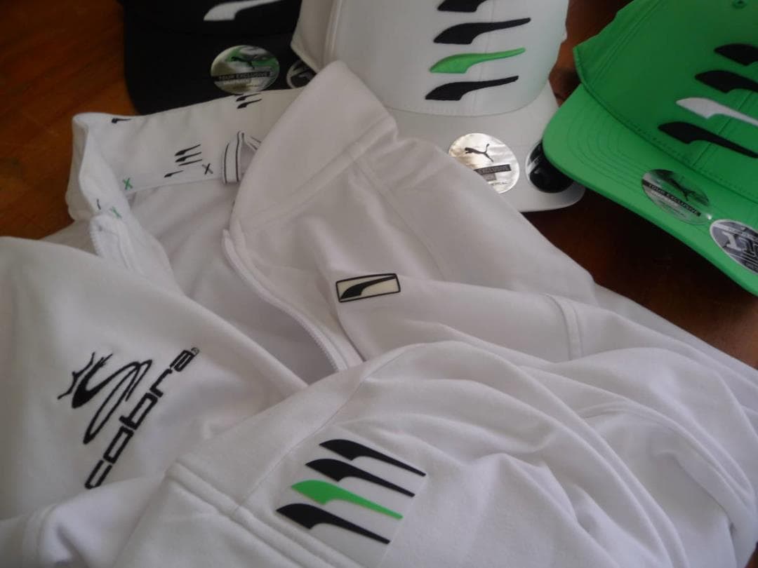 USプーマ コブラ Moving day プルオーバーマスターズ仕様 特注刺繍