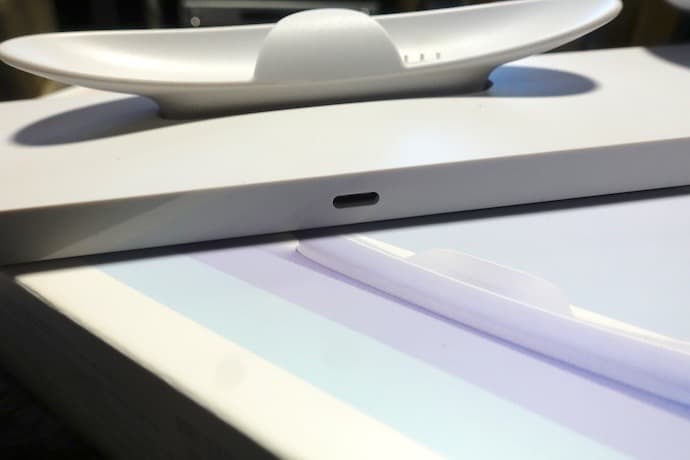 メタクエスト3 純正充電ドック