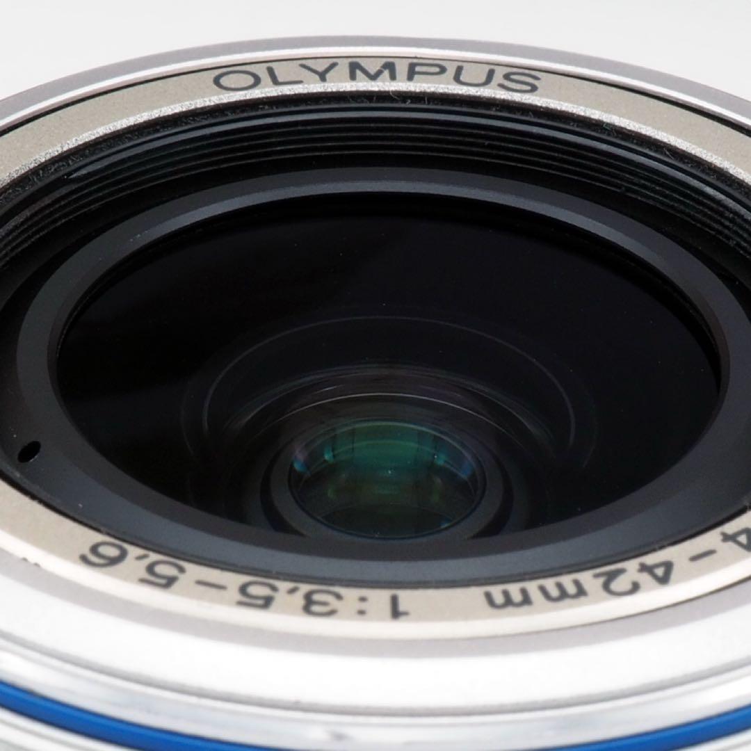 ⭐️オリンパス 標準ズームレンズ 14−42mm ♪