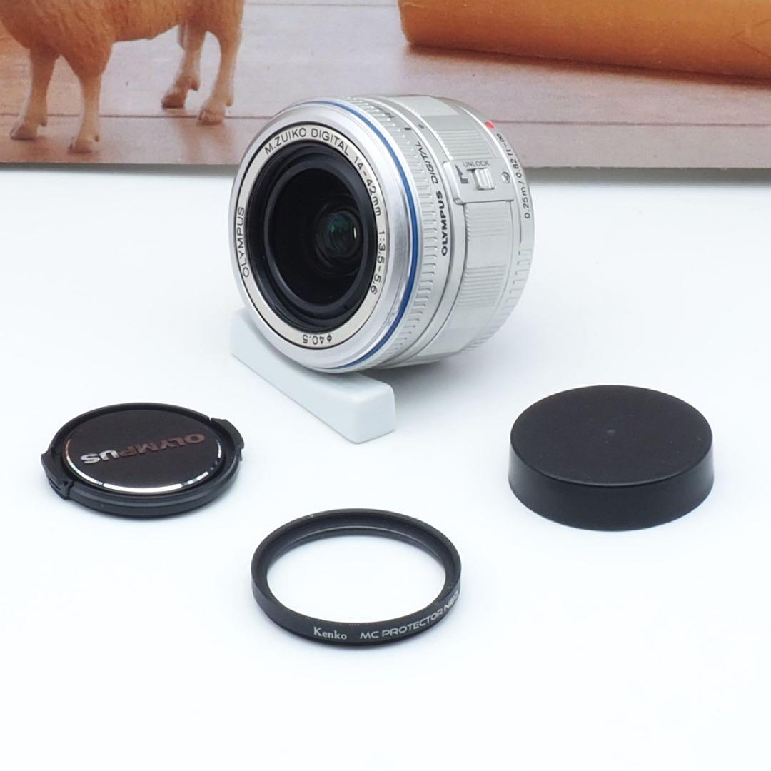 ⭐️オリンパス 標準ズームレンズ 14−42mm ♪