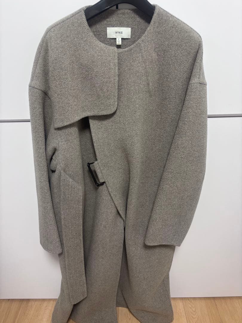 HYKE グレー コートサイズ2