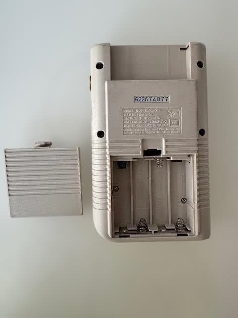 Nintendo ゲームボーイ 本体 ＋ソフト３個セット　動作確認済み