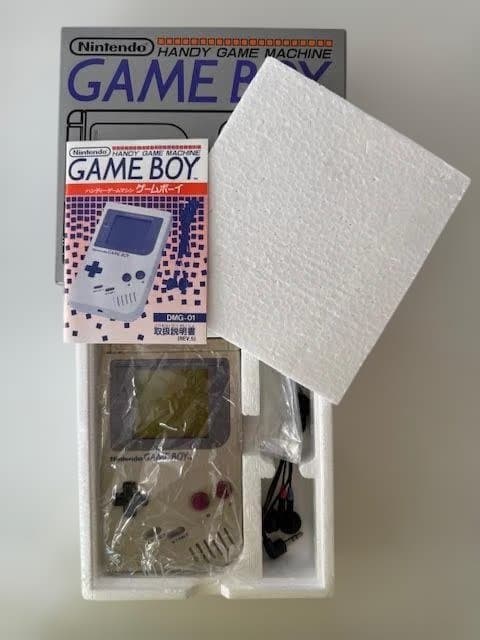 Nintendo ゲームボーイ 本体 ＋ソフト３個セット　動作確認済み