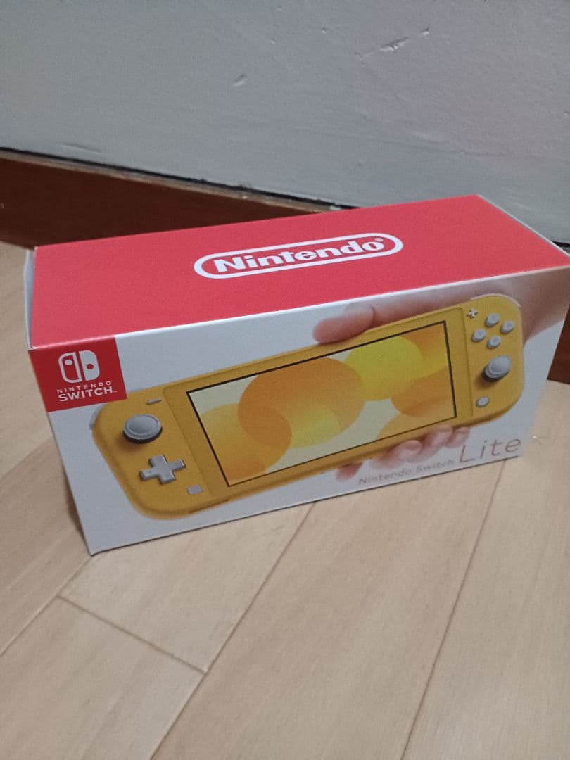 (新品未使用) Switch Lite イエロー・コ一ラル2台セット