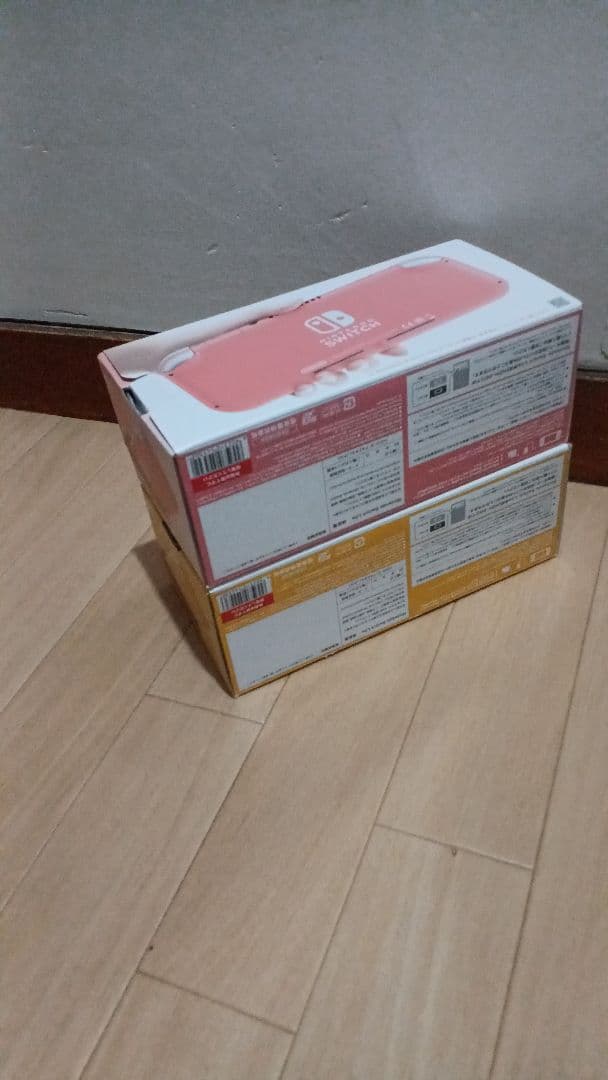(新品未使用) Switch Lite イエロー・コ一ラル2台セット