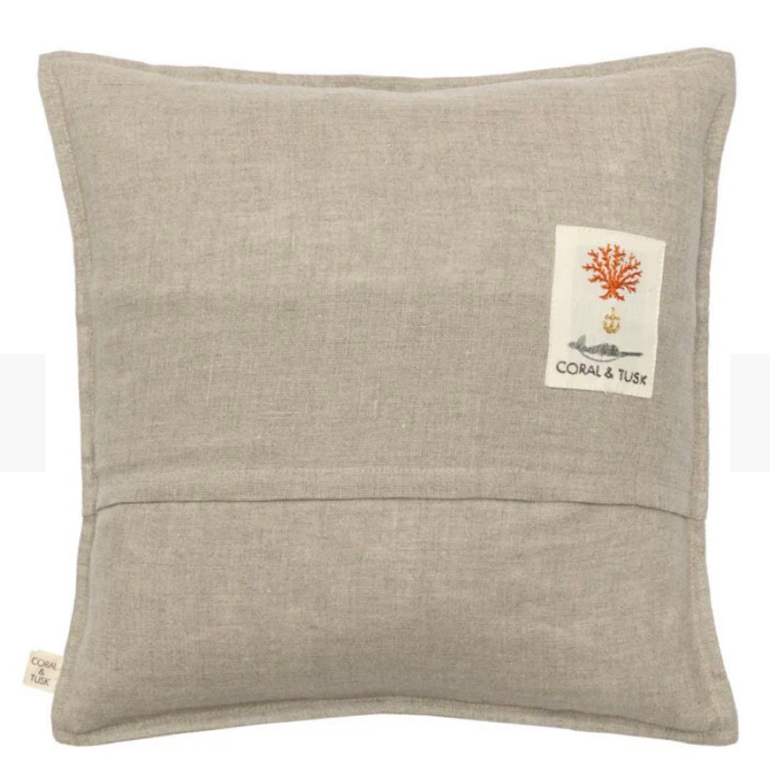Coral & Tusk × きょうの猫村さんコラボレーション クッション中材込