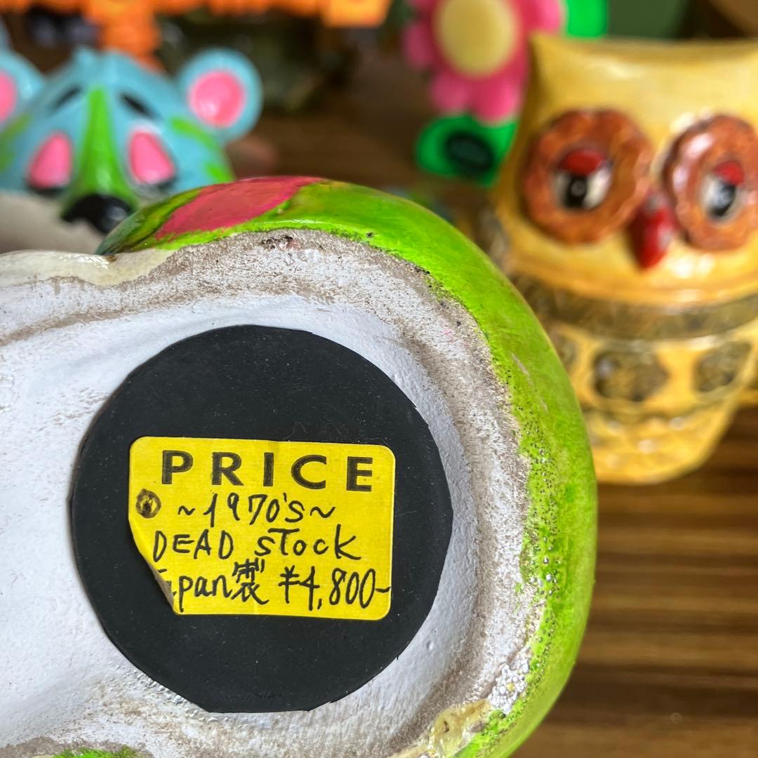 カラフルな貯金箱置物セットレトロヒッピーサイケ