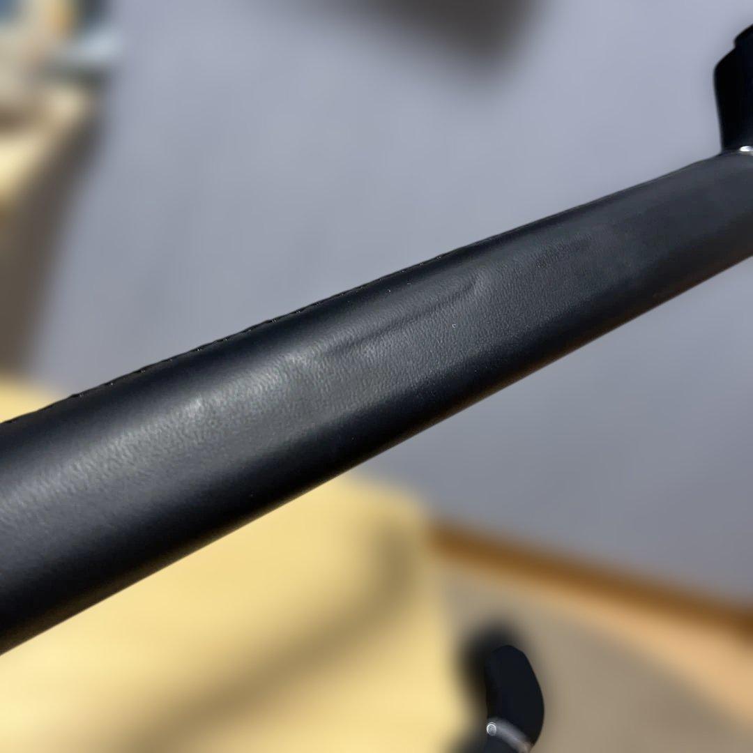 トヨタ純正30系アルファード／ヴェルファイア2列目アシストグリップ左右セット中古