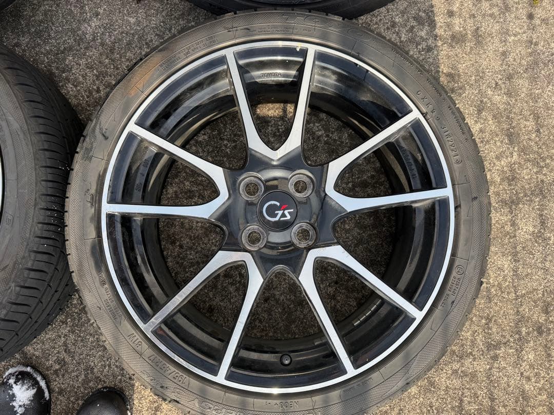[1/4] アクアGS ジーズホイール + 195/45R17/81w