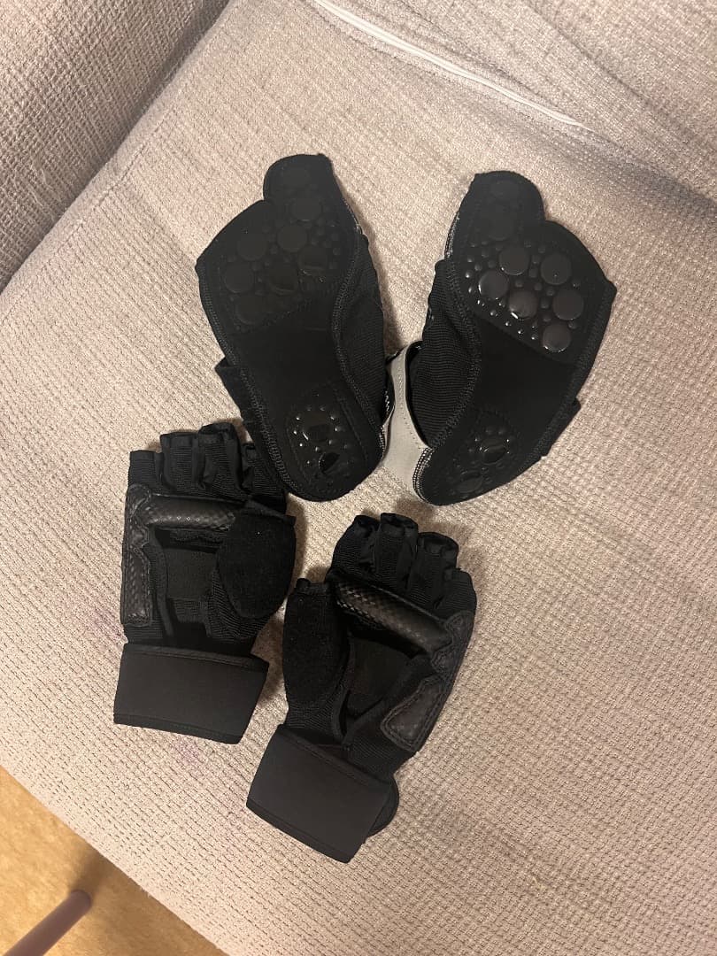 Burnesstyle グローブシューズセット　Sサイズ