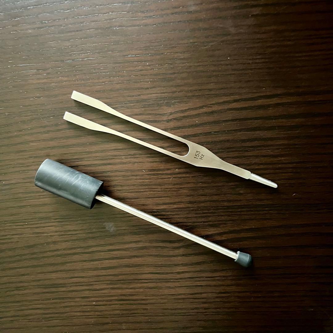 チューナー 153Hz マドモアゼル愛ハンマー付き