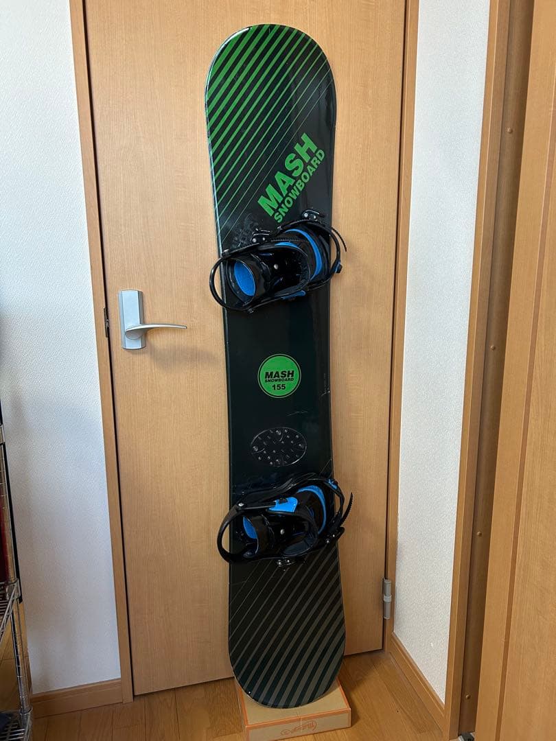 スノーボード　板＋バインディング＋ブーツ　初心者用セット