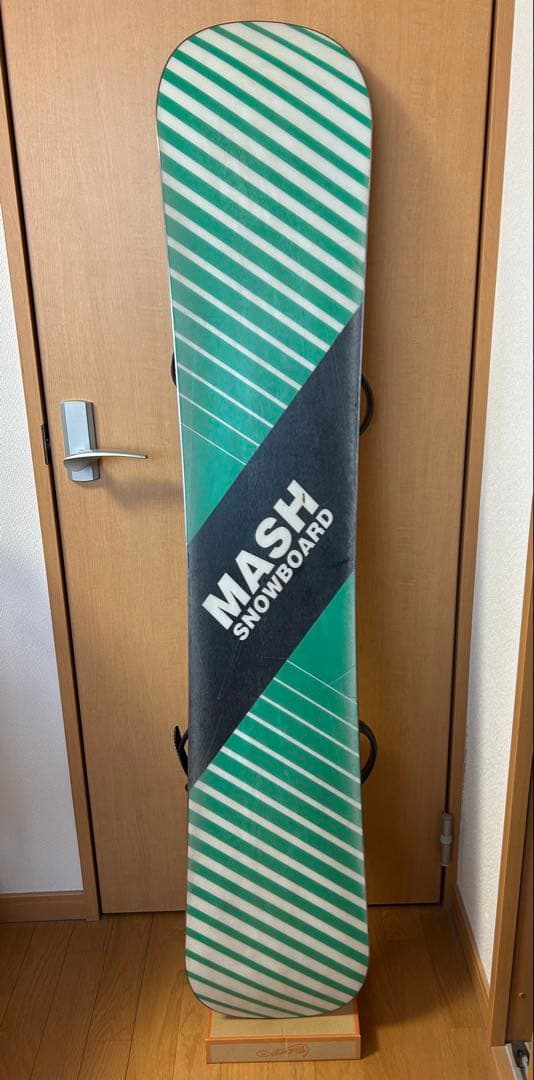 スノーボード　板＋バインディング＋ブーツ　初心者用セット