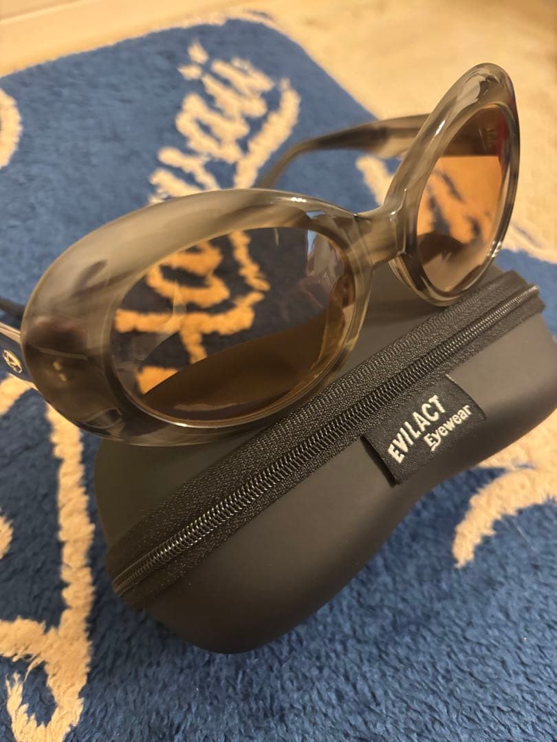 evil act イーブルアクト サングラス