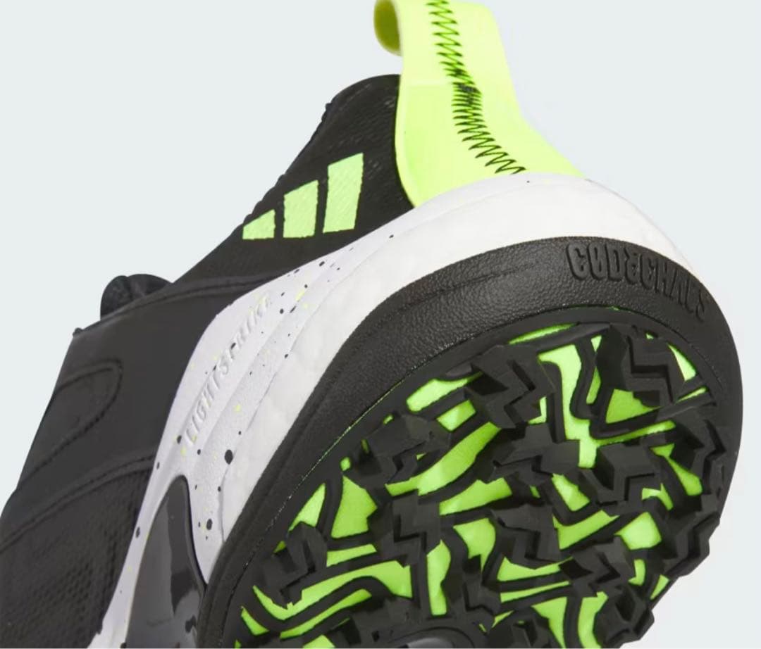 新品アディダスコードカオス25ボアNKZ93スパイクレスIG8703 25.5